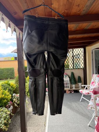 Dainese Motorrad Lederhose Grösse 52 neuwertig schwarz