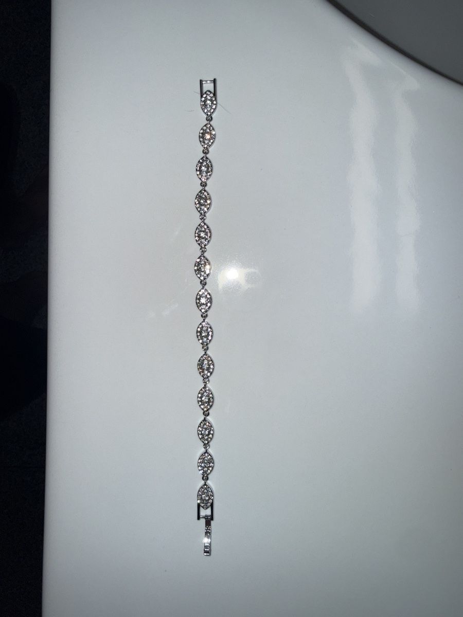 Givenchy Armbänder & -reifen: Givenchy flex bracelet – Neu (gemäss Beschreibung) aus Chur von sil_v7n6 3