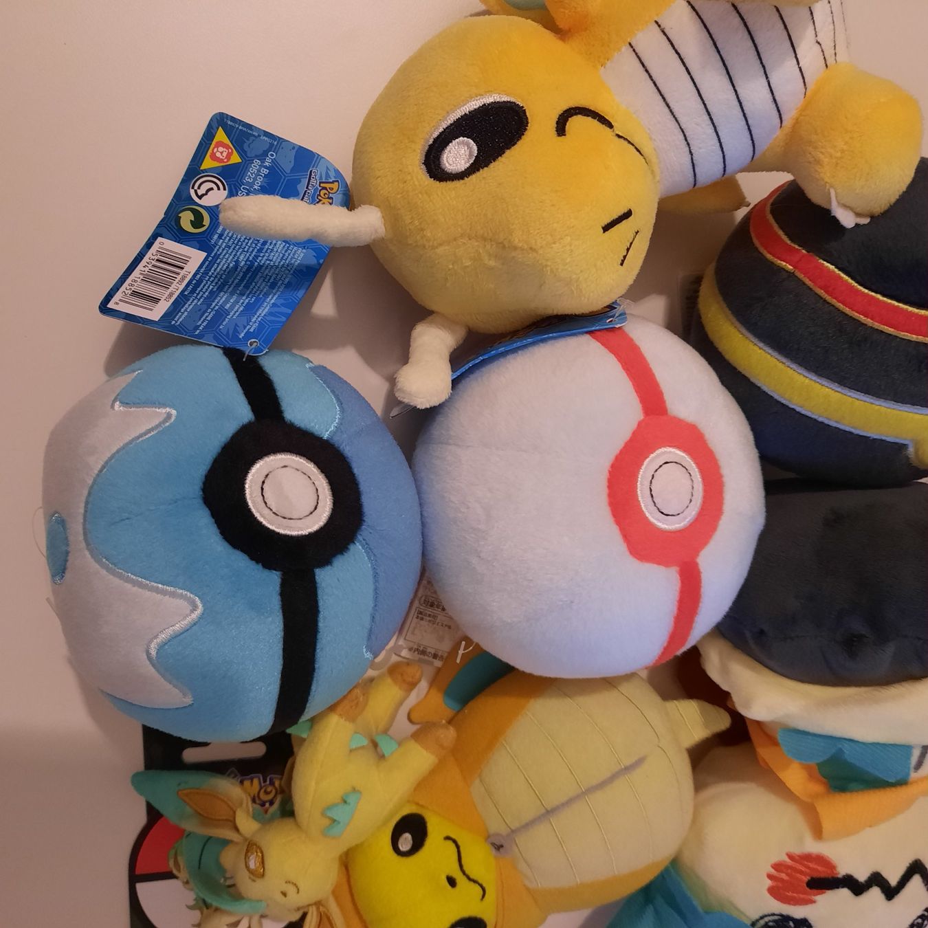 Spielzeuge: Plüschtiere Pokémon Figuren – Neu (gemäss Beschreibung) aus Münchenstein von 2DGames 2