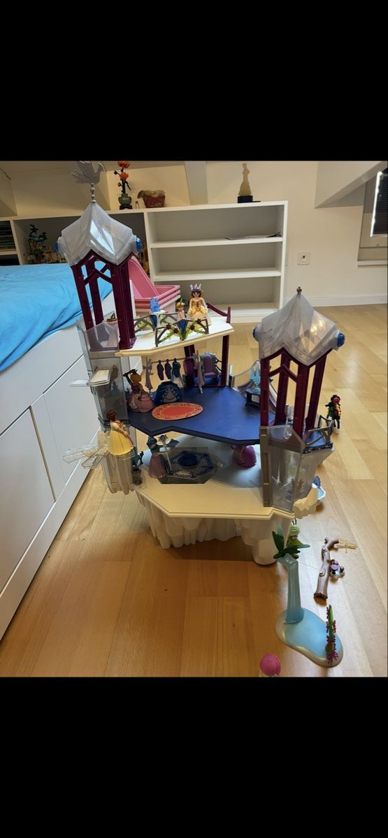 Playmobil Giocattoli: Playmobil Prinzessinnen Eispalast – Usato da Münchenstein venduto da mar_r9vk 1