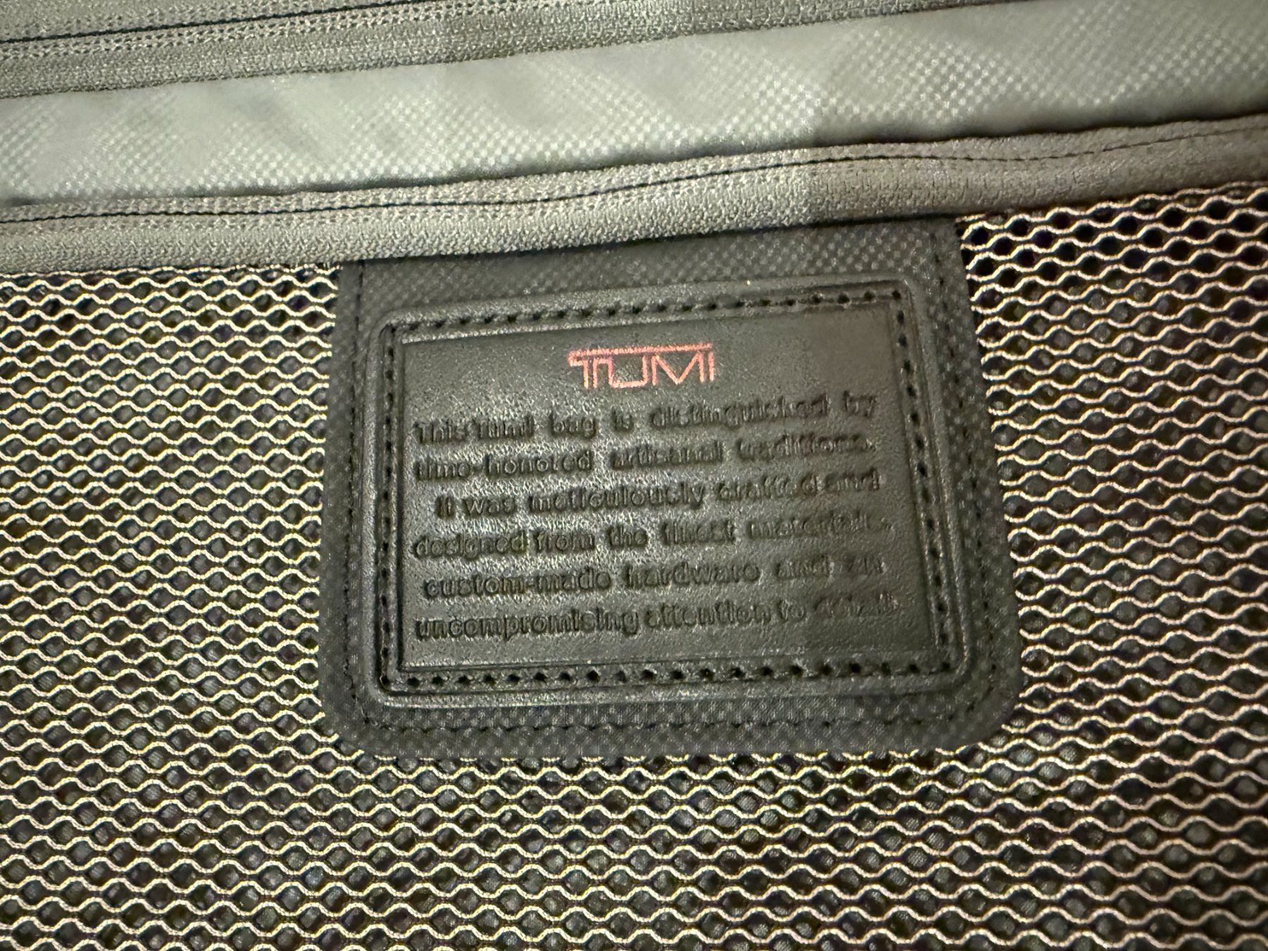 Tumi Valigie: Tumi Reise Rollkoffer 70 x 50 x 39 cm – Usato da Oberwil BL venduto da DFuerst 5