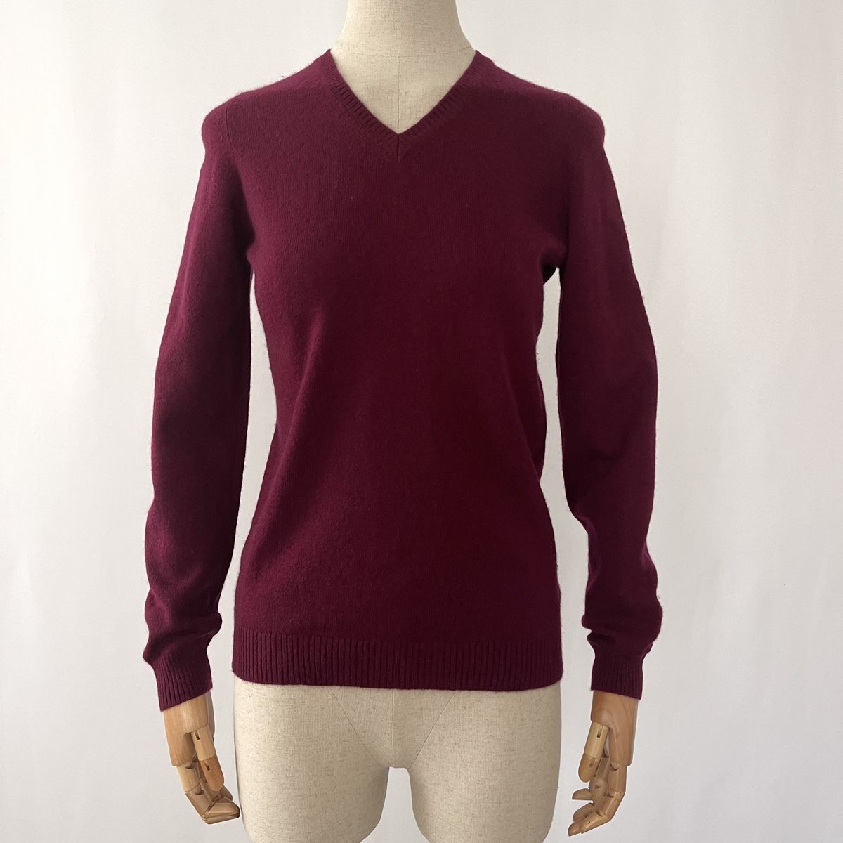 Maglioni & Felpe: AVANT TOI Cashmere Sweater – Nuovo (secondo la descrizione) da Emmen venduto da Avviivva_Com2023