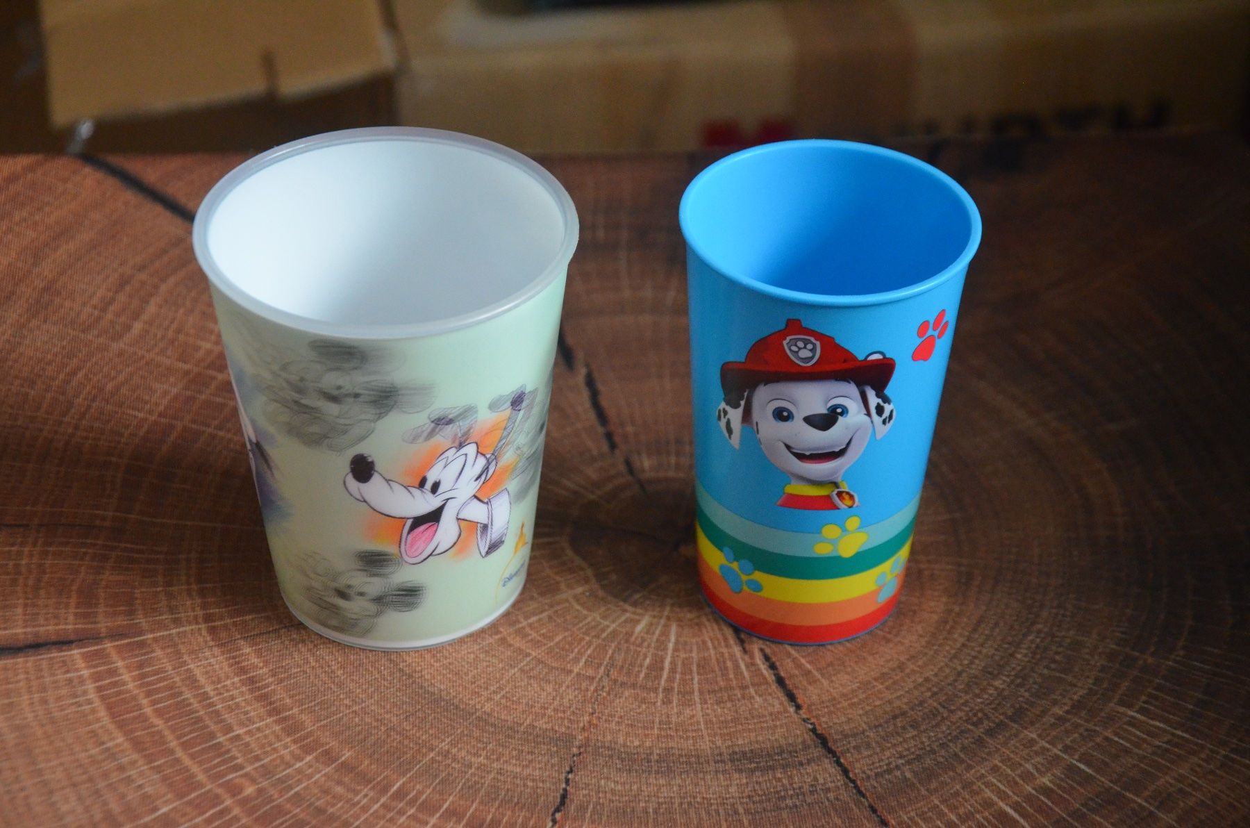 Bicchieri: 2 STUCK KINDER VERRES – Usato da Chiasso venduto da Dolly015