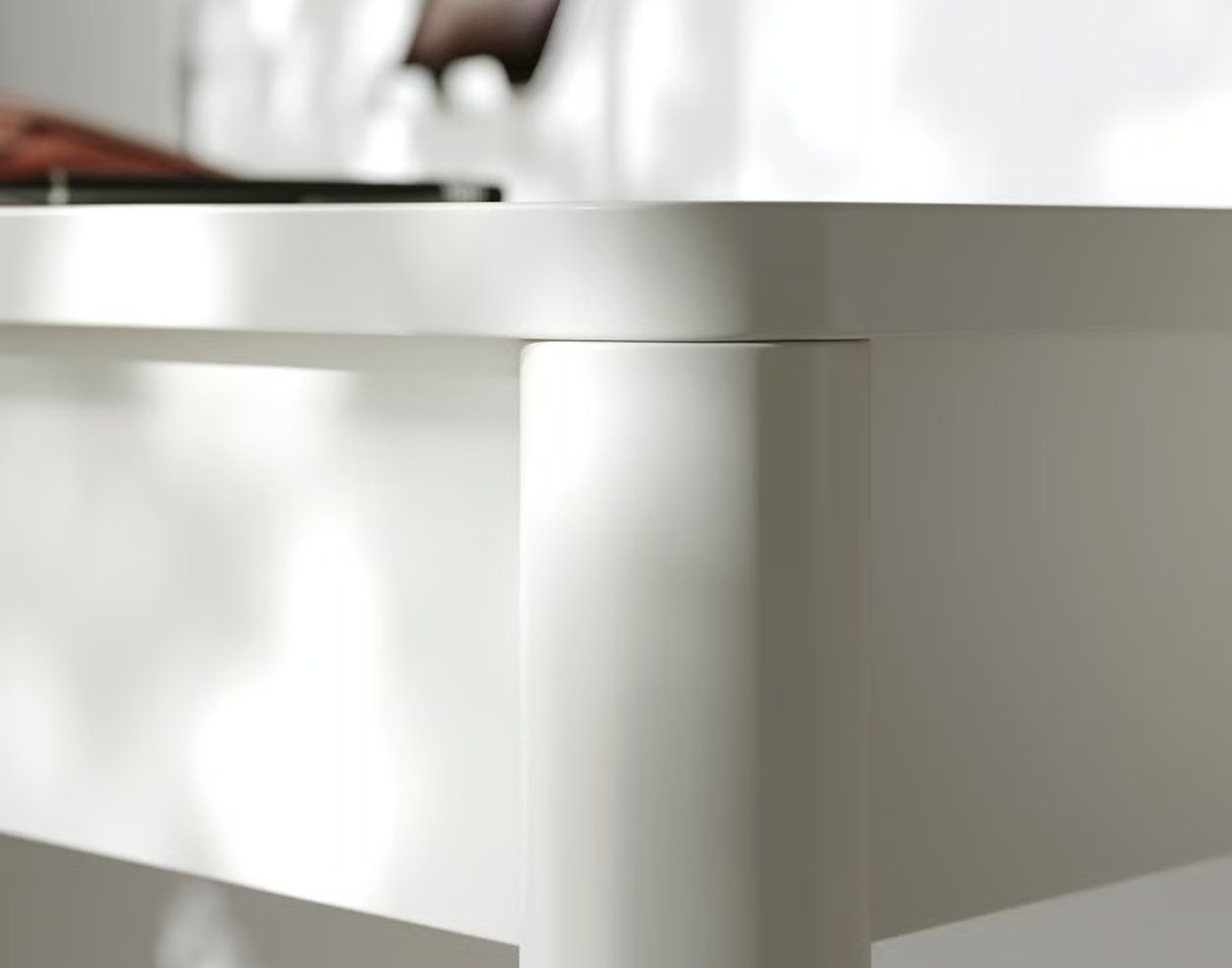 Ikea Schreibtische: Schreibtisch im skandinavischen Design – Gebraucht aus Zürich von Jsuter1 5