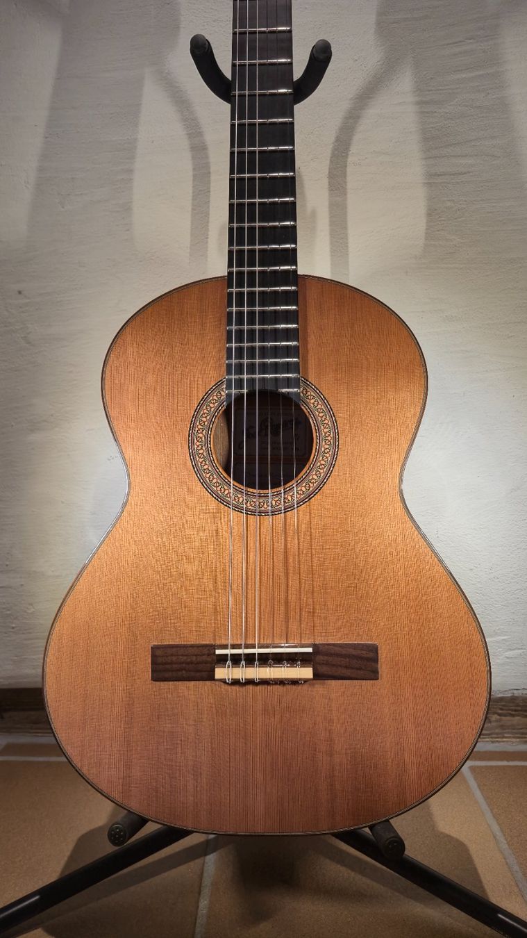 Strumenti musicali: Akustik Gitarre José Ramirez R1 2013 – Usato da Winterthur venduto da NorrSydGuitars 4