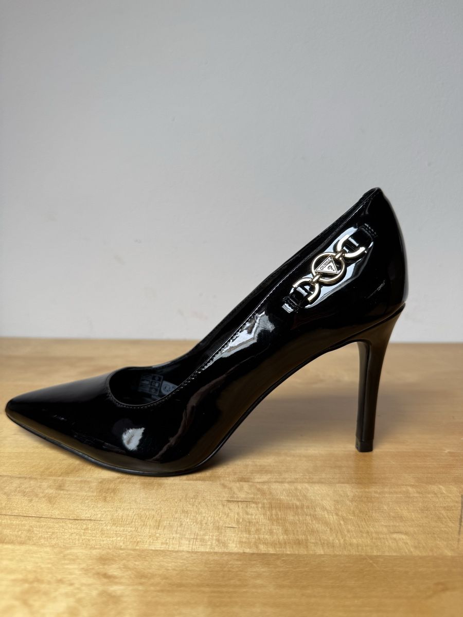 Guess Scarpe da donna: Guess Black Heels, Size 38 – Nuovo (secondo la descrizione) da Aarau venduto da LauraCamila9