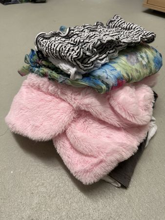 Mädchen Kleiderpaket Gr. 122/128 Top Zustand