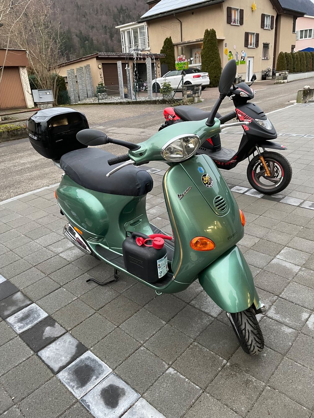Motori: PIAGGIO Vespa 125 t4 – Difettoso da Herbetswil venduto da adobe326 5
