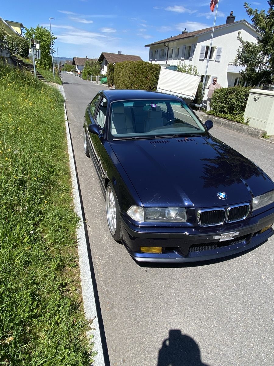 BMW Automobili: BMW e36 328 Coupé – Usato da Gwatt (Thun) venduto da omega87 7