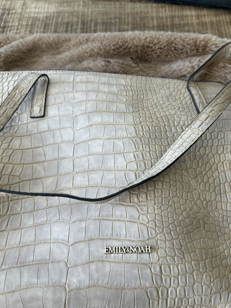 Borse da donna: Emily & Noah Handtasche Kroko-Optik mit Fellrand - Neu – Nuovo (secondo la descrizione) da Bühler venduto da Princess2016 7