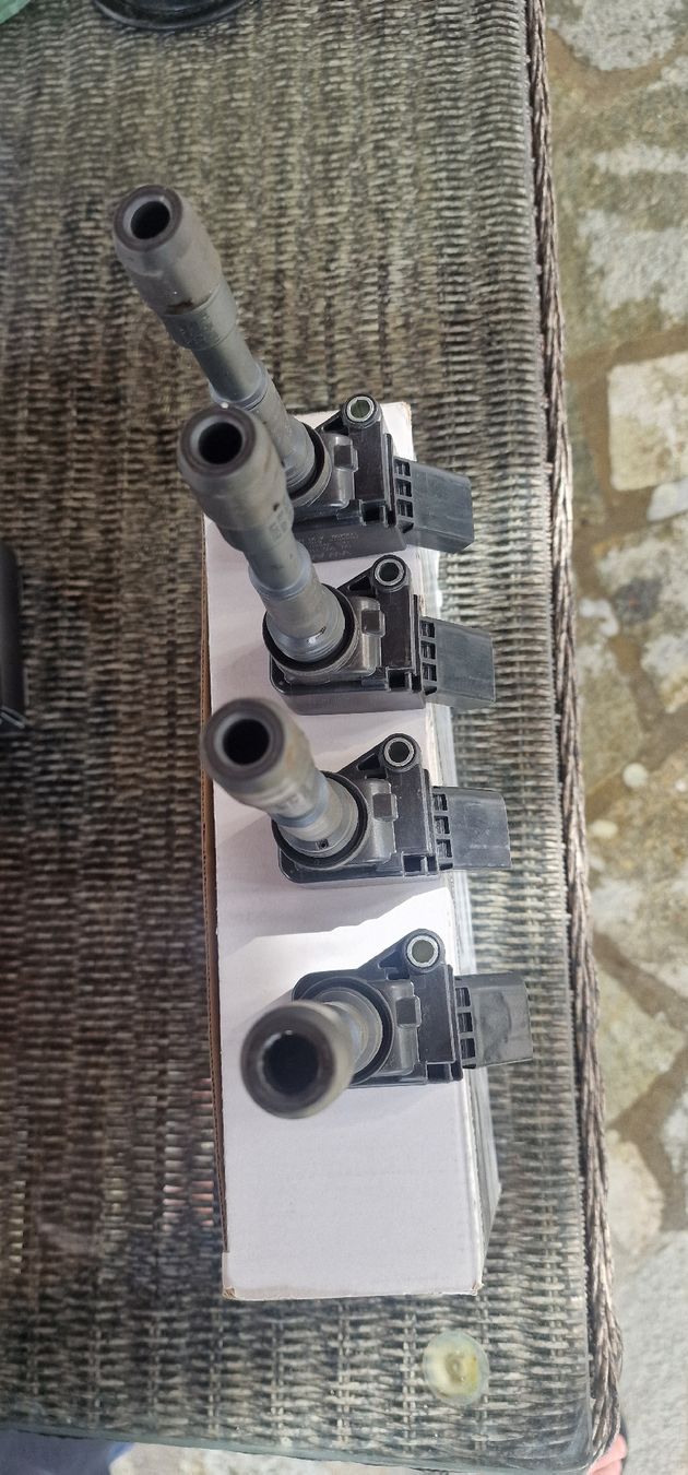 Audi Tutti pezzi di ricambio auto: Bobines Allumage Audi – Usato da Vernier venduto da dyl_8v8k 1