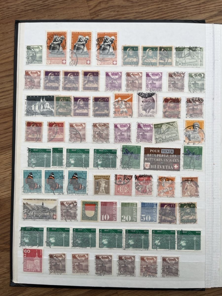 Tous les timbres: Briefmarken Album – D'occasion à Sursee par abcdxyz 3