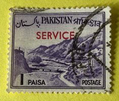 BRIEFMARKEN AUS  PAKISTAN GESTEMPELT   Siehe Original Fotos 