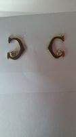 Schöne Ohrstecker "C"