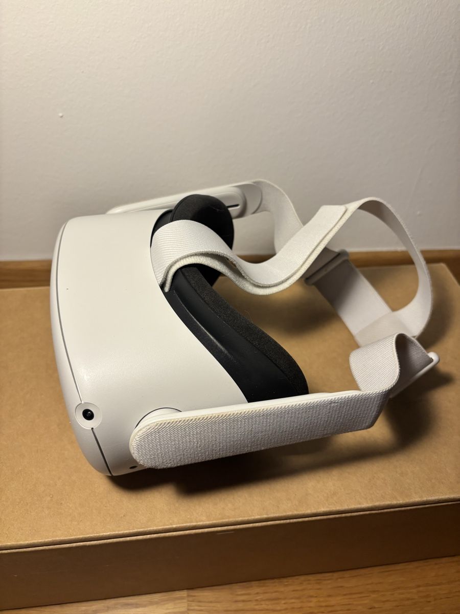 Casco VR: Oculus Quest 2 – Usato da Bern venduto da thi_9gyw 3