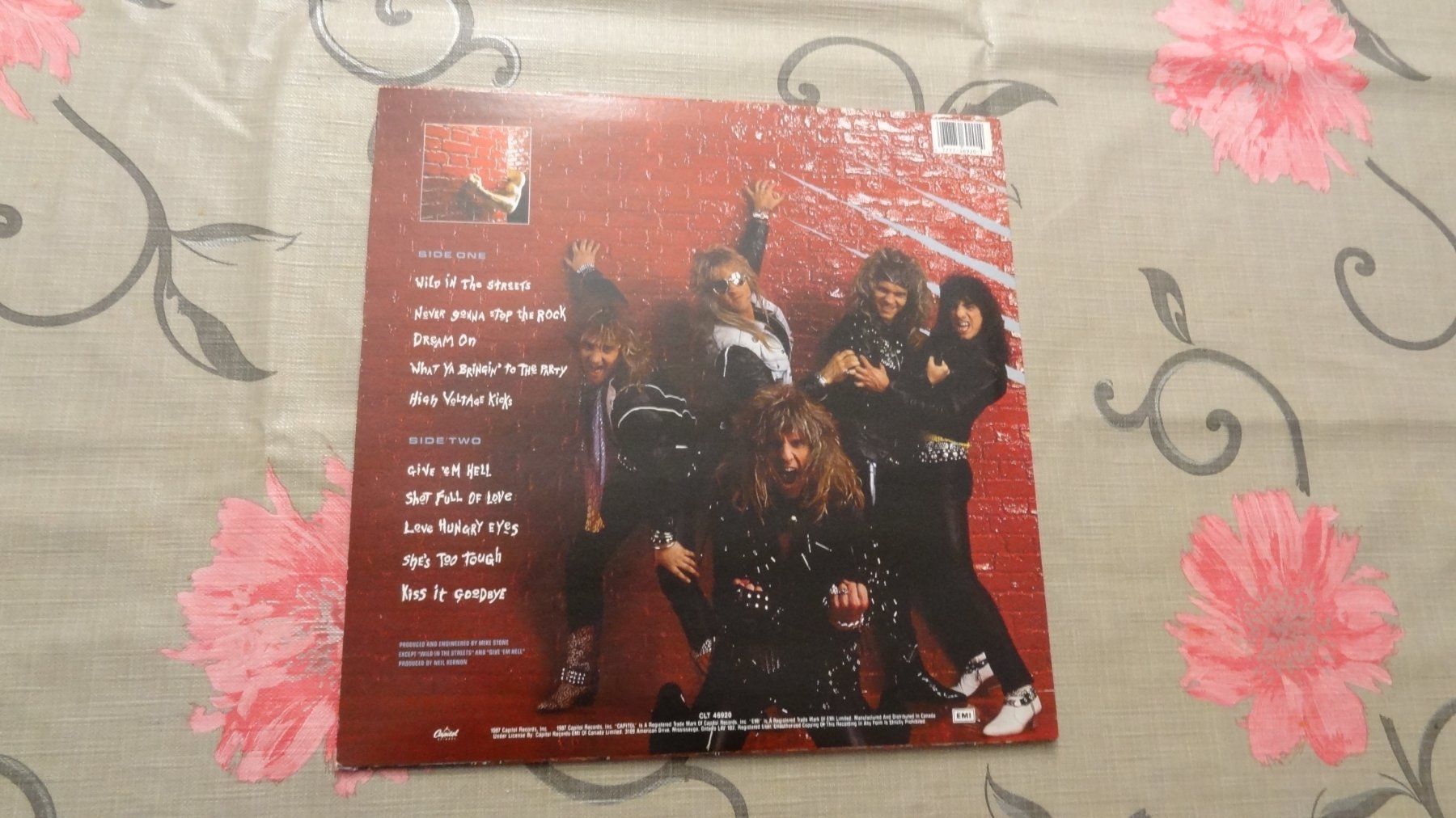 Dischi in vinile: Helix - Wild in the Streets LP – Usato da Olten venduto da Disc-Ausverkauf 1