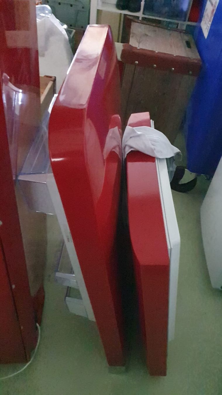 Frigoriferi: Kühlschrank rot – Usato da Siebnen venduto da 15prozent-Shop 1