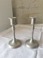 2 bougeoirs en étain