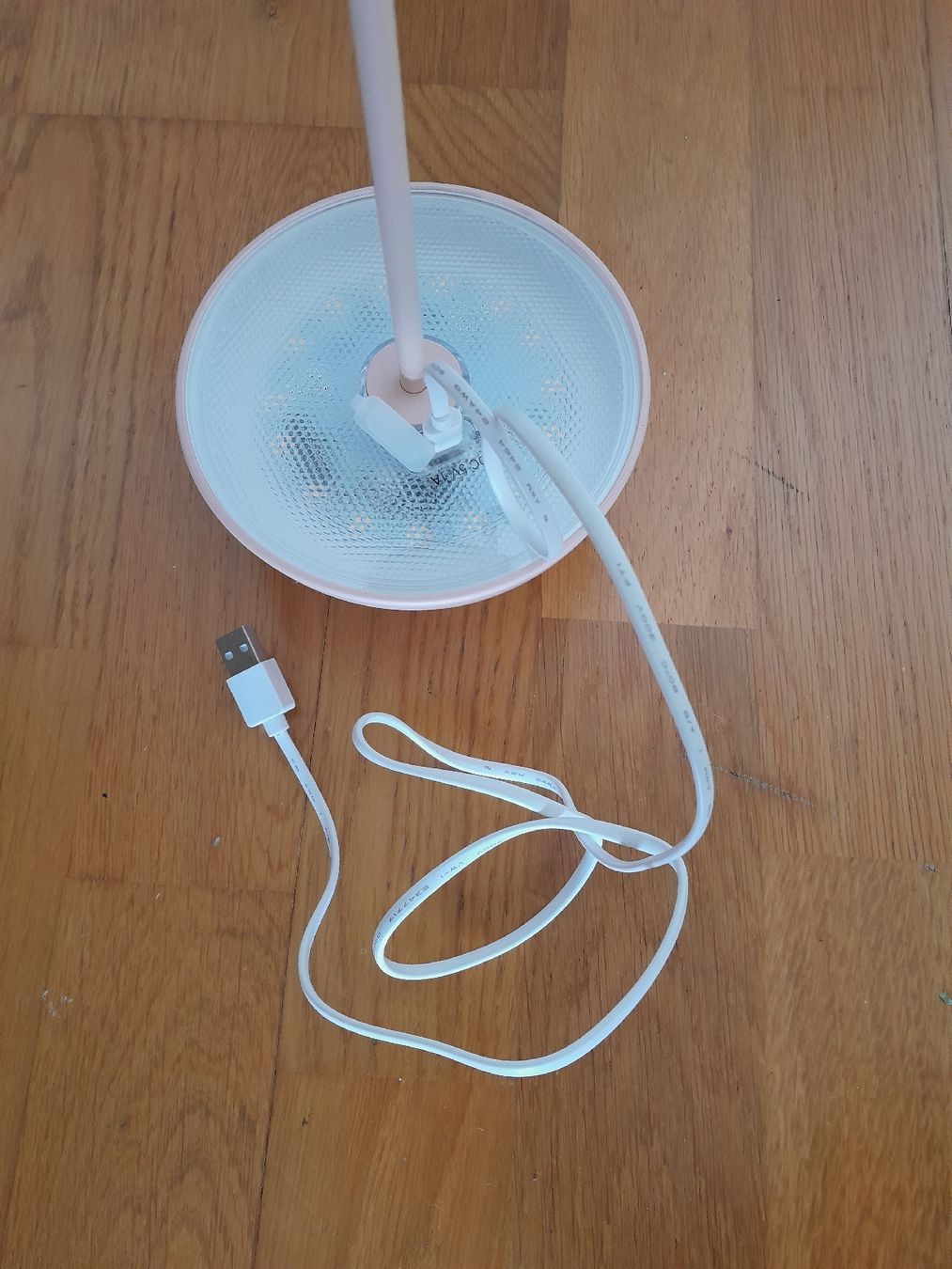Lampen: Tchibo LED-Akku-Tischleuchte rosa – Neu (gemäss Beschreibung) aus Zürich von mel_nj78 5