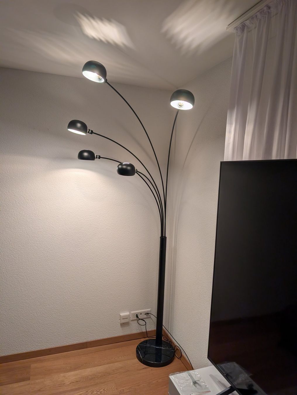 Lampade: Schöne moderne Stehlampe – Usato da Luzern venduto da fab_btk2 2