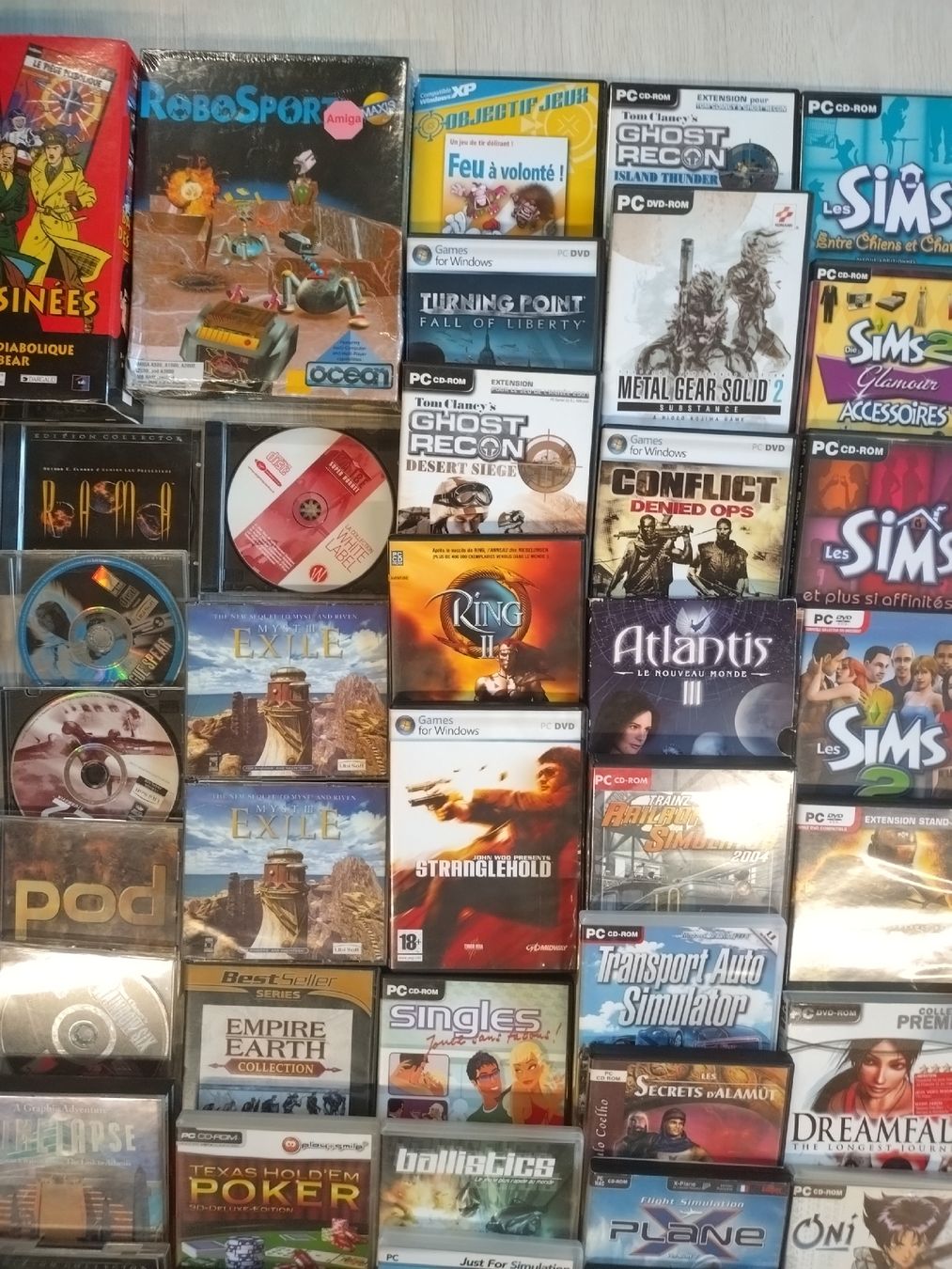 Giochi: Lot de Jeux PC CD-ROM divers – Usato da Farvagny-le-Grand venduto da LaCaverne 7