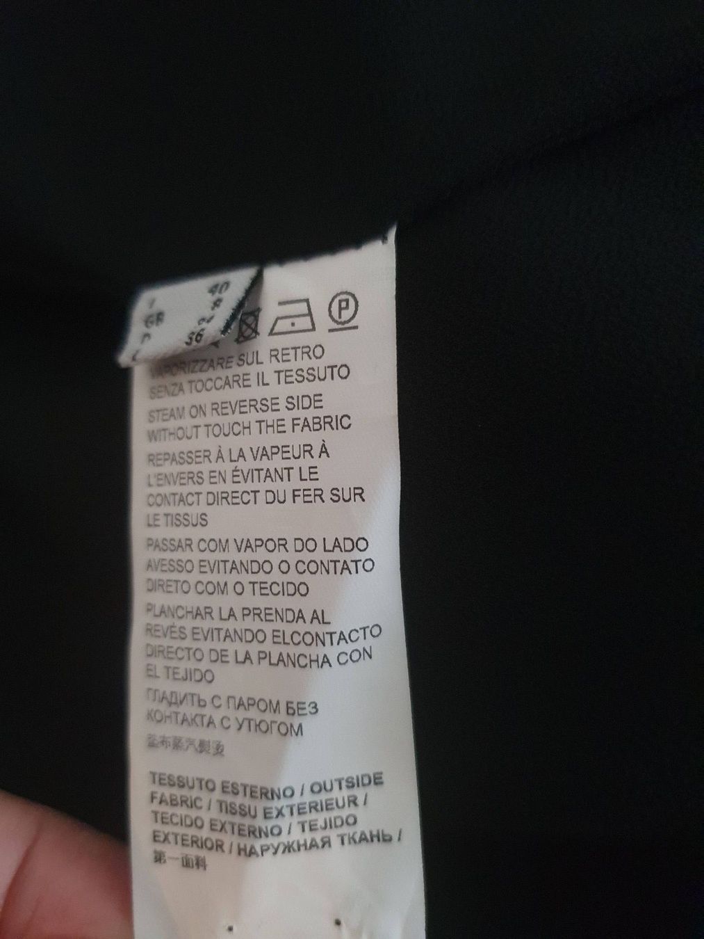 Pinko Lotti di vestiti: Completo giacca e pantalone PINKO – Nuovo (secondo la descrizione) da Davesco-Soragno venduto da dvf_7h6d 5