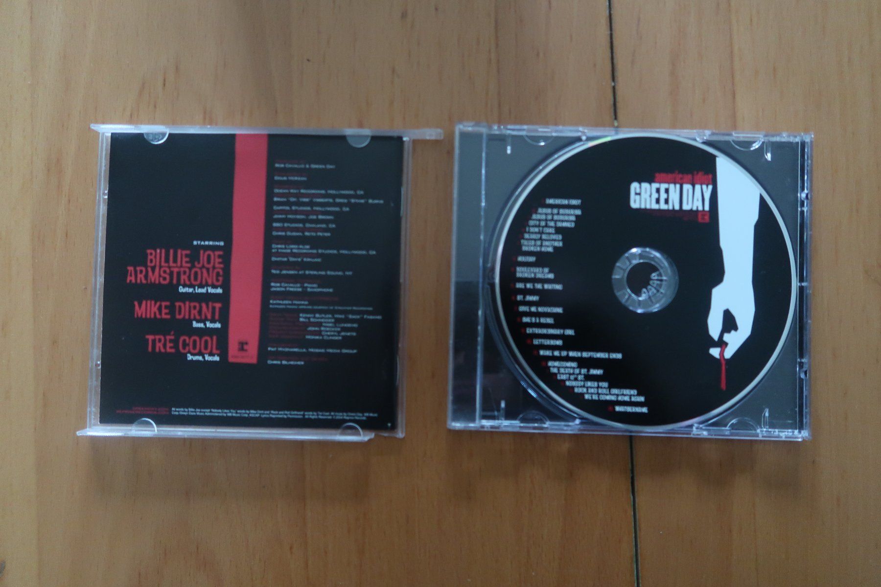 CD: CD          GREEN DAY - American Idiot – Usato da Porrentruy venduto da tupatup 2