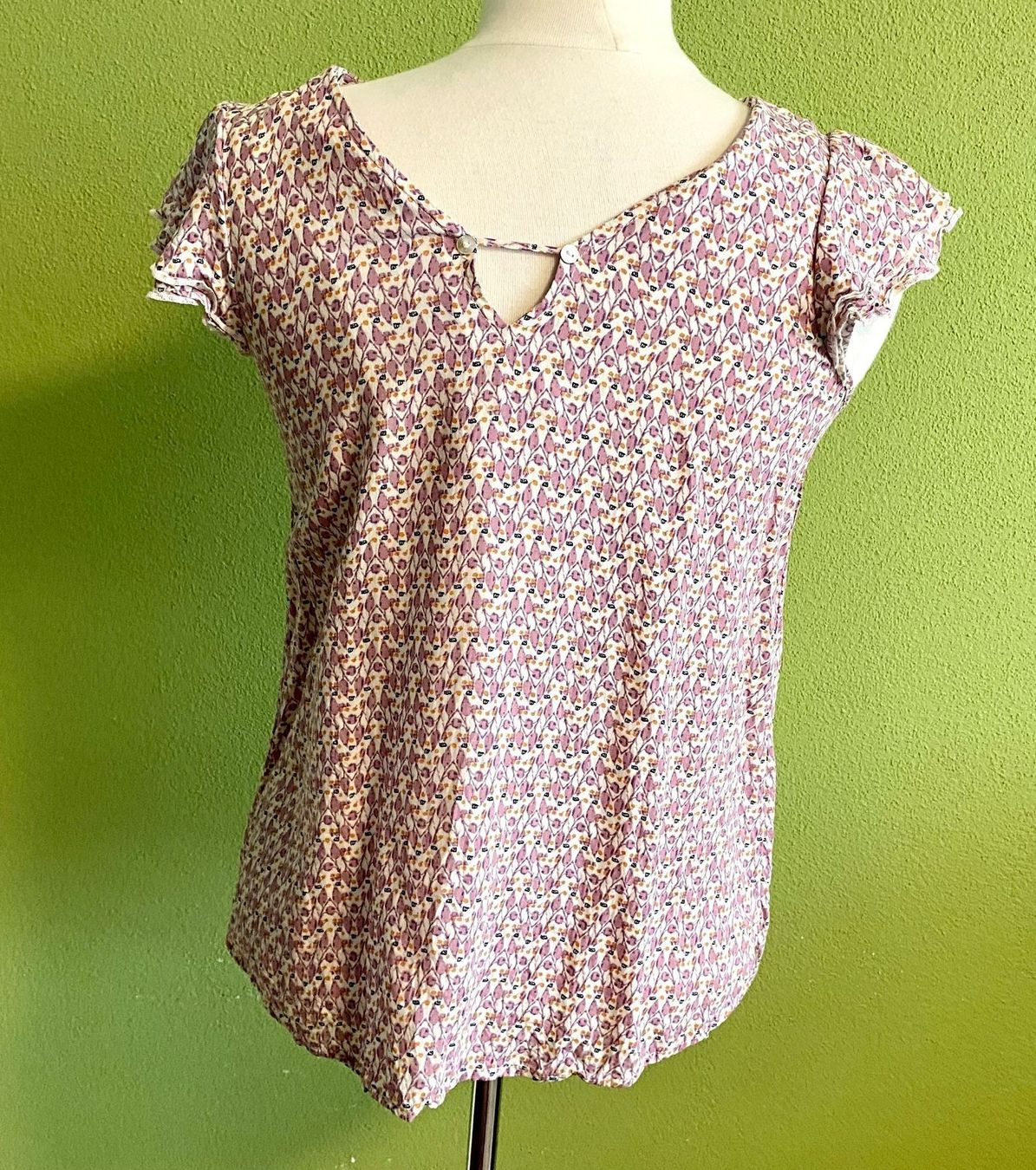 Esprit T-shirt: schönes Blusenshirt von Esprit Gr. S – Nuovo (secondo la descrizione) da Buchrain venduto da Sunny026 3