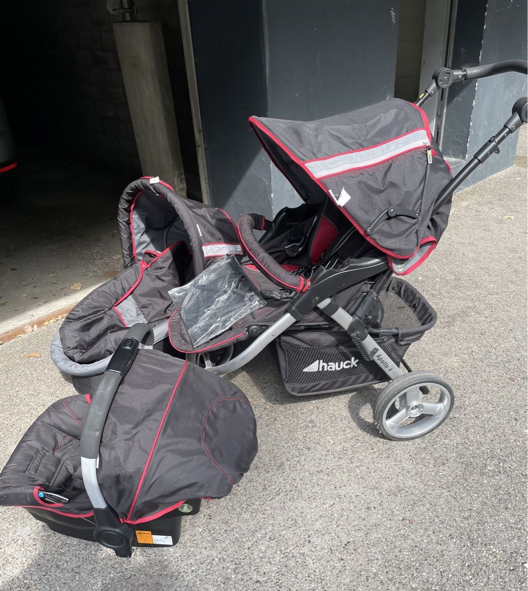 Hauck Carrozzine: Kinderwagen Set Hauck – Usato da Ostermundigen venduto da Duri10