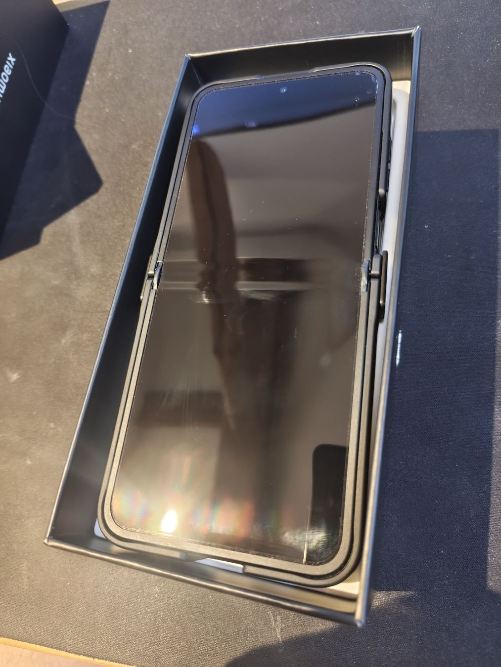 Xiaomi Handys / Smartphones: Xiaomi Mix Flip – Gebraucht aus Riet (Neftenbach) von --Philip-- 1