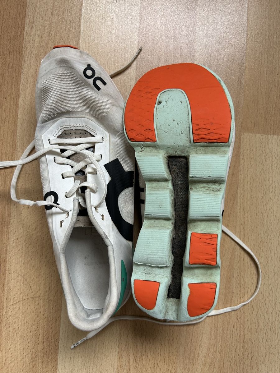 On Scarpe da donna: On Cloud Damen Laufschuhe Grösse 38 - gebraucht – Usato da Rheinfelden venduto da MirjamS 2
