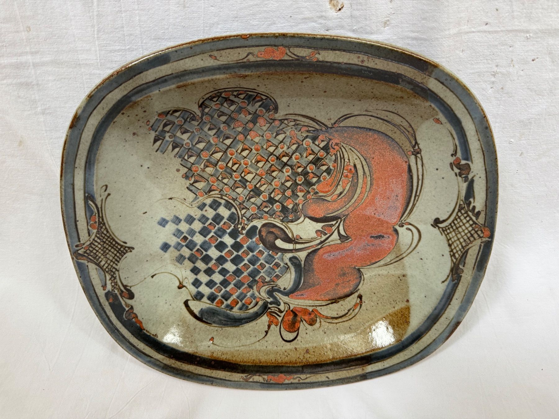 Piatti di portata: Vintage plat ARPOT Claude Crousaz – Usato da GRAND - LANCY venduto da petitpain67