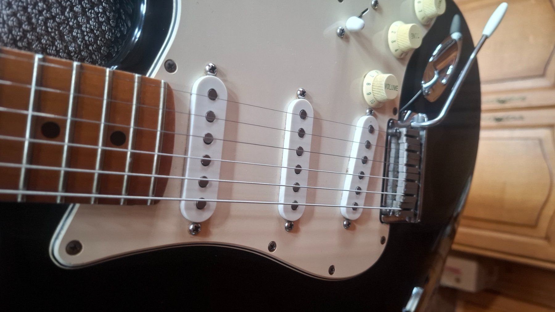 Fender Instruments de musique: Fender Stratocaster USA 1995 – D'occasion à St-Martin VS par jul_9tsx 4