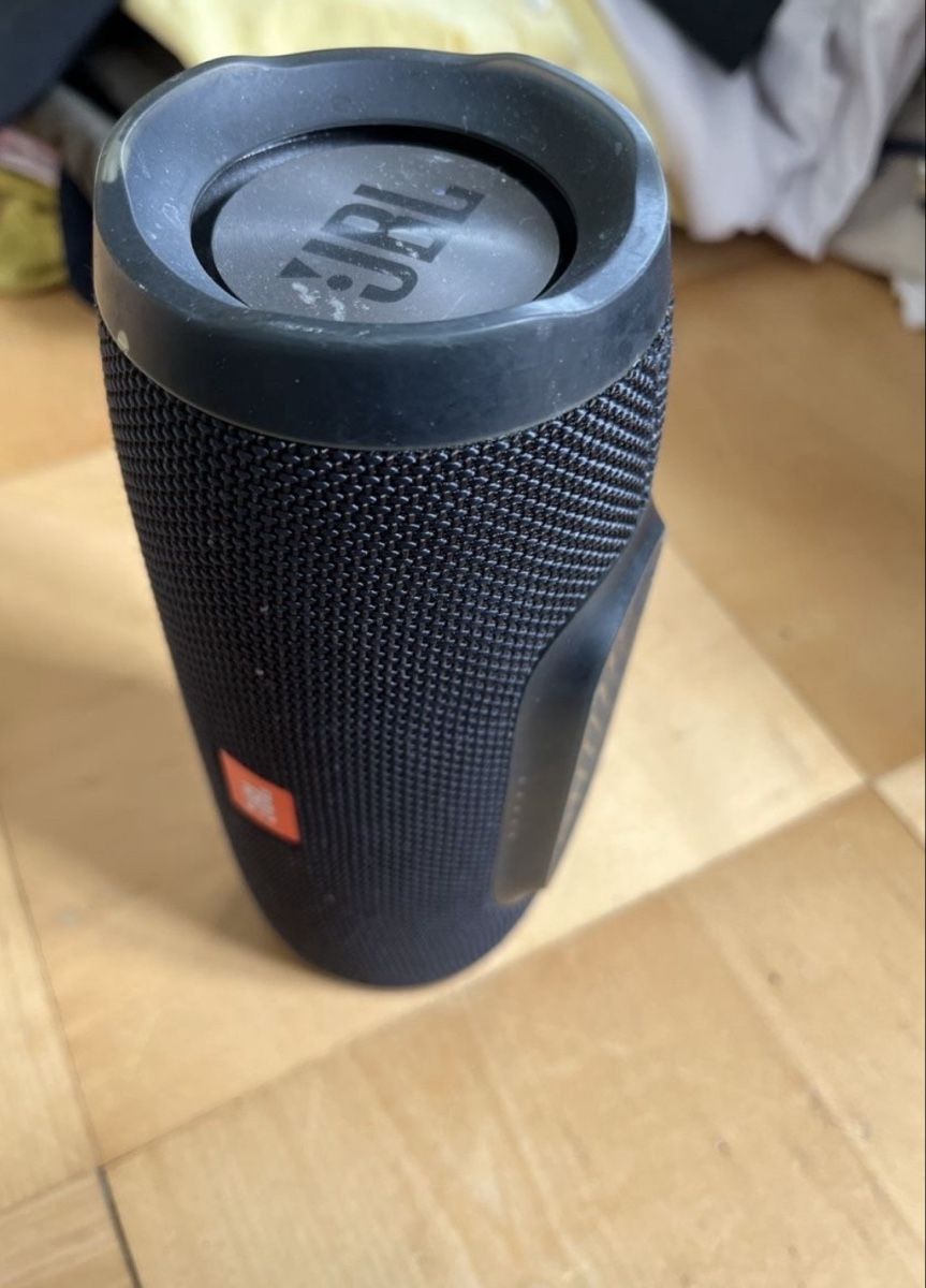 JBL Lautsprecher: JBL Charge 3 Lautsprecher schwarz – Gebraucht aus Kerns von lau_z7vm 3