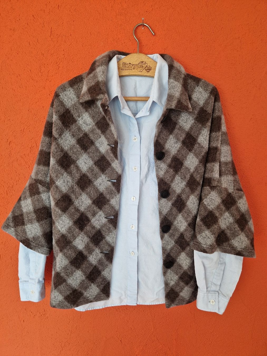 Lotti di vestiti: Kleiderset blau/grau – Usato da Wilen (Sarnen) venduto da Ponok 3