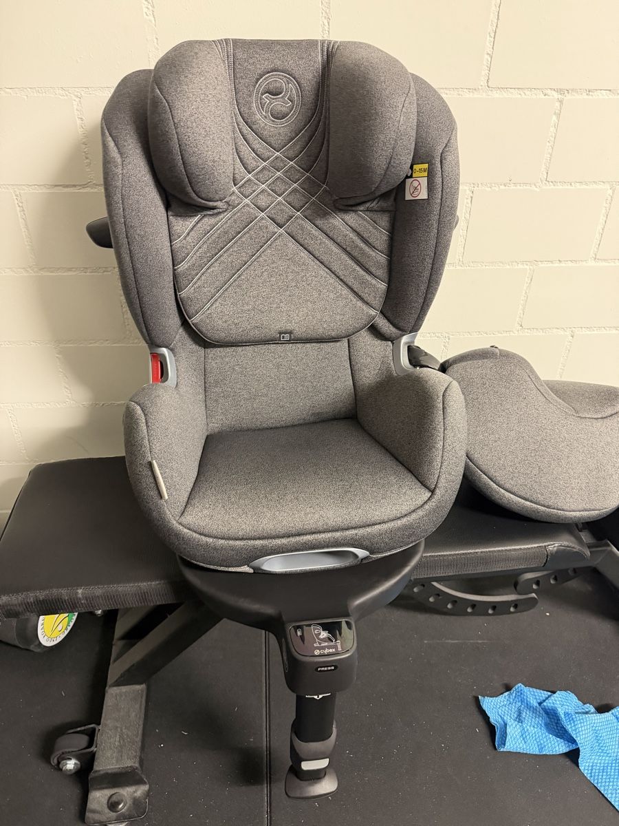 Cybex Seggiolini per auto: Kindersitz Cybex Anoris T i-size – Usato da Birmenstorf AG venduto da PatrickM85 3