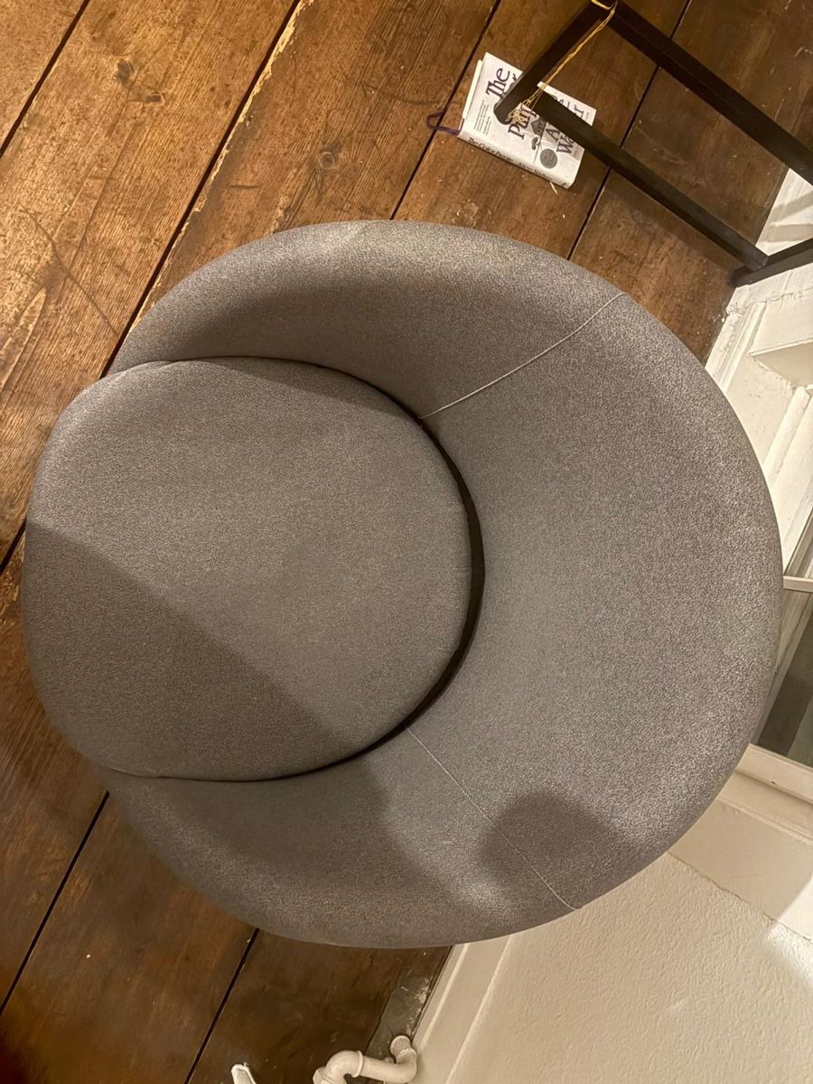Ikea Sedie: Bürostuhl mit Rollen in grau – Usato da Zürich venduto da jasmin.blue 1