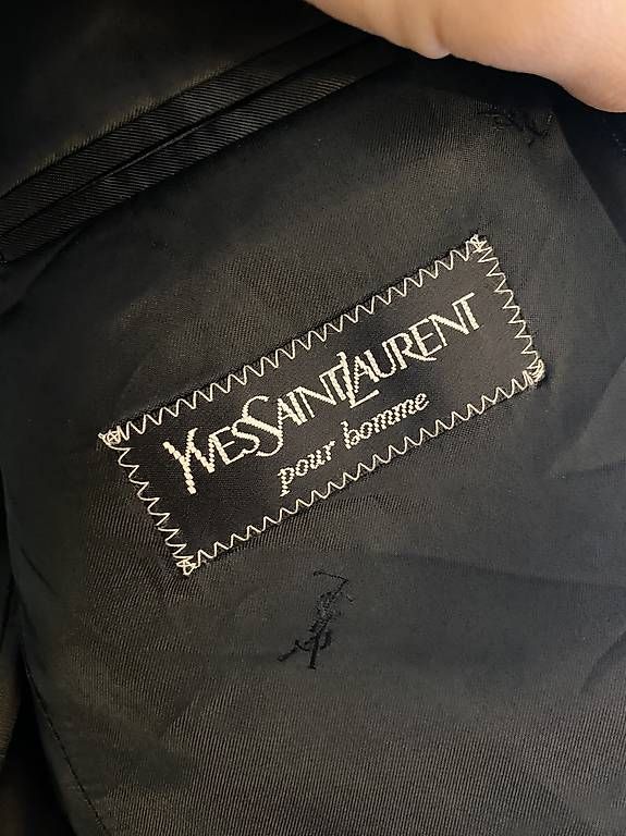 Completi: Herren Anzug/ Suit Yves Saint Laurent – Usato da Zürich venduto da Nomenklatura 1