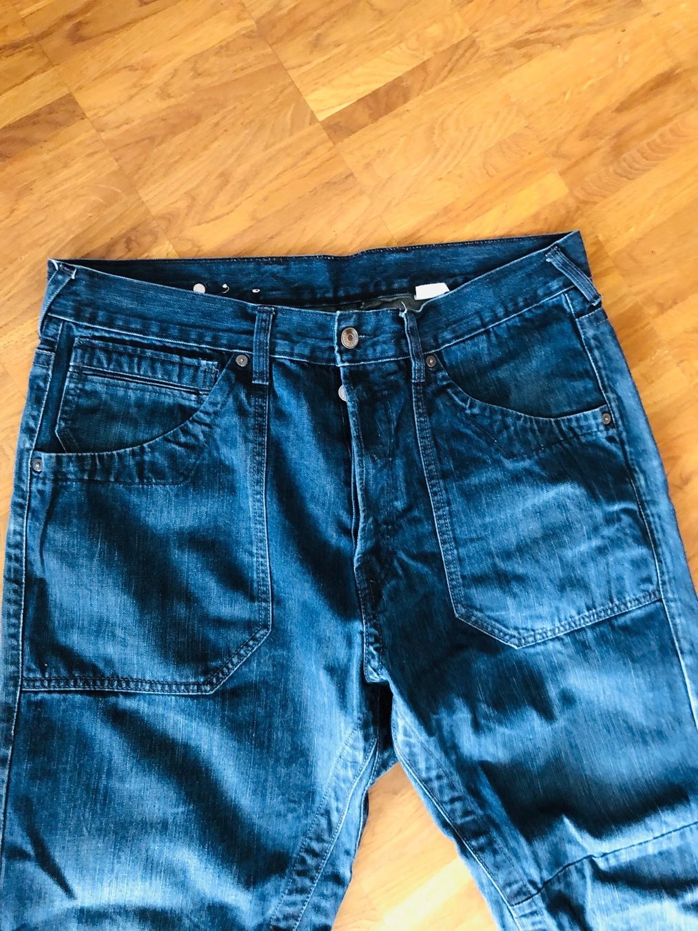 H&M Jeans: Jeans  36/34  H&M  dunkel – Usato da Männedorf venduto da Larimar4 1
