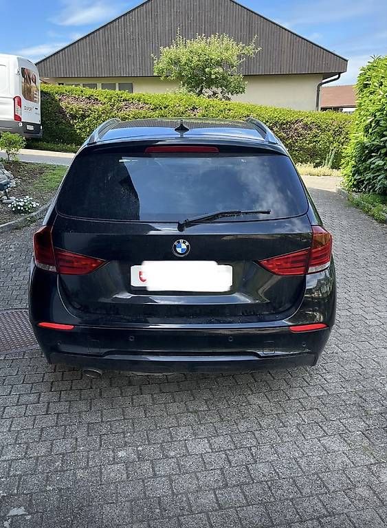 Autos: BMW X1 xDrive  – Gebraucht aus St.Gallen von Zaubersternchen 2