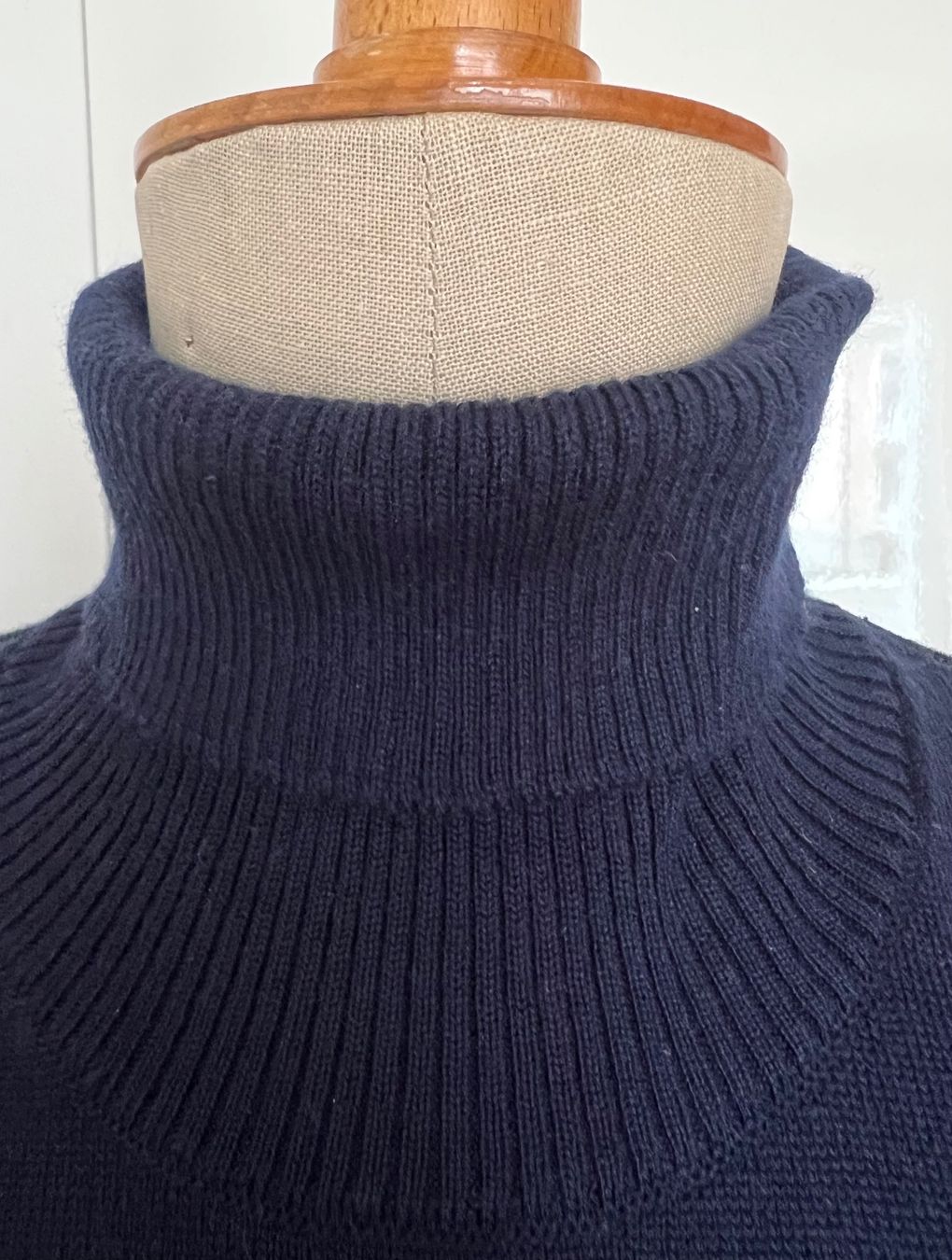 Stefanel Maglioni & Felpe: Dunkelblauer Rollkragenpullover, Stefanel – Usato da Kilchberg ZH venduto da jul_d2j2 3