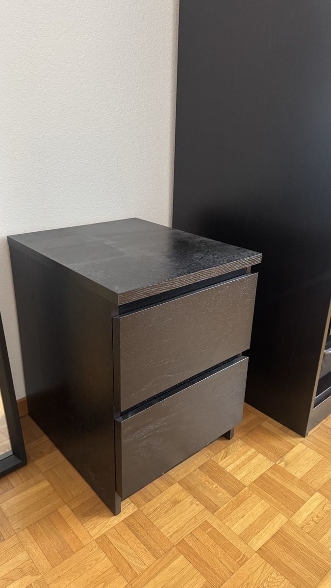 Nachttische: Beistellkommode dunkelbraun – Gebraucht aus Zürich von shopping_x8df 1