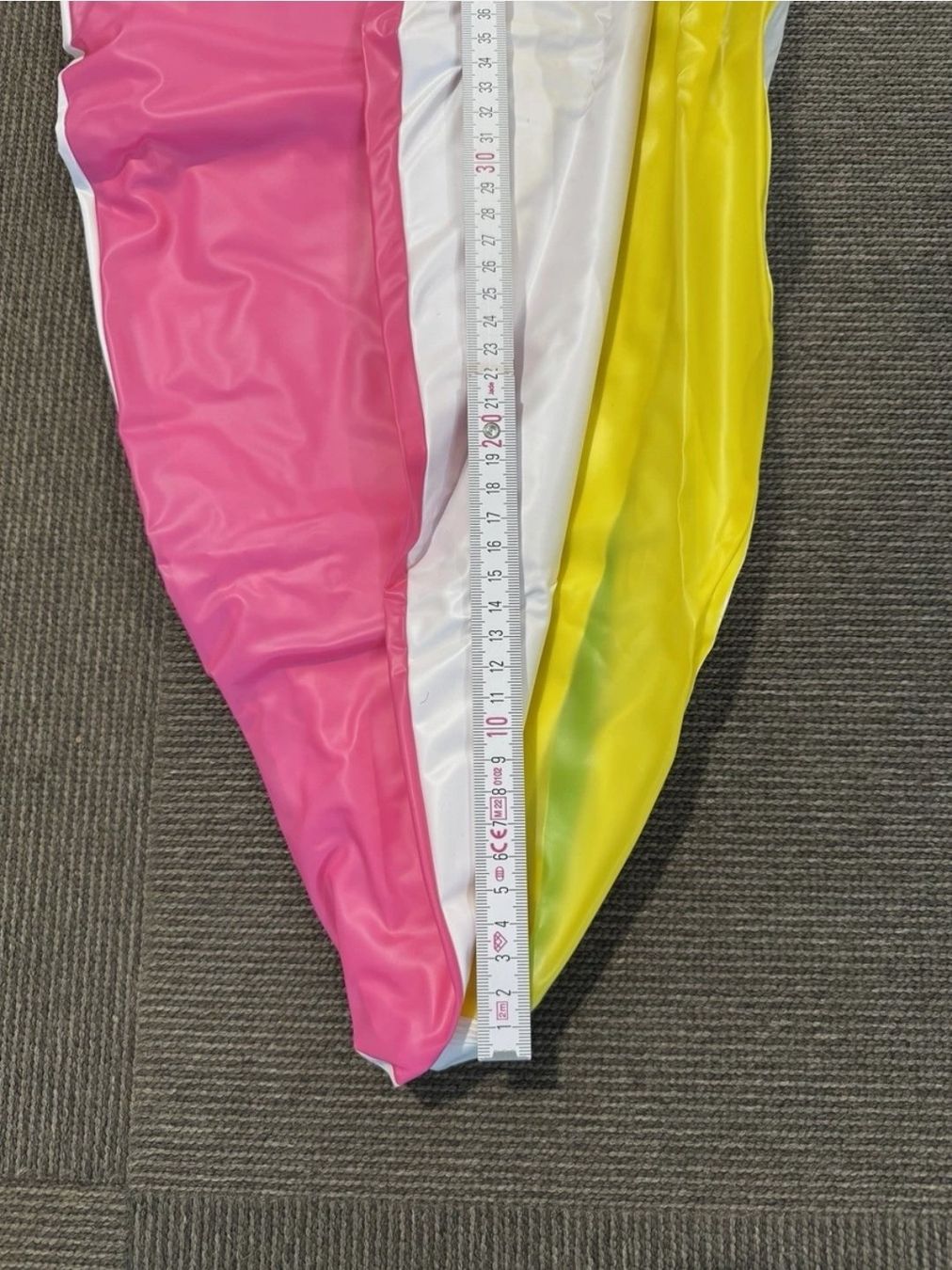 Schwimmringe: Jumbo Wasserball, Circa 85 cm – Neu (gemäss Beschreibung) aus Murten von Inf-shop 3