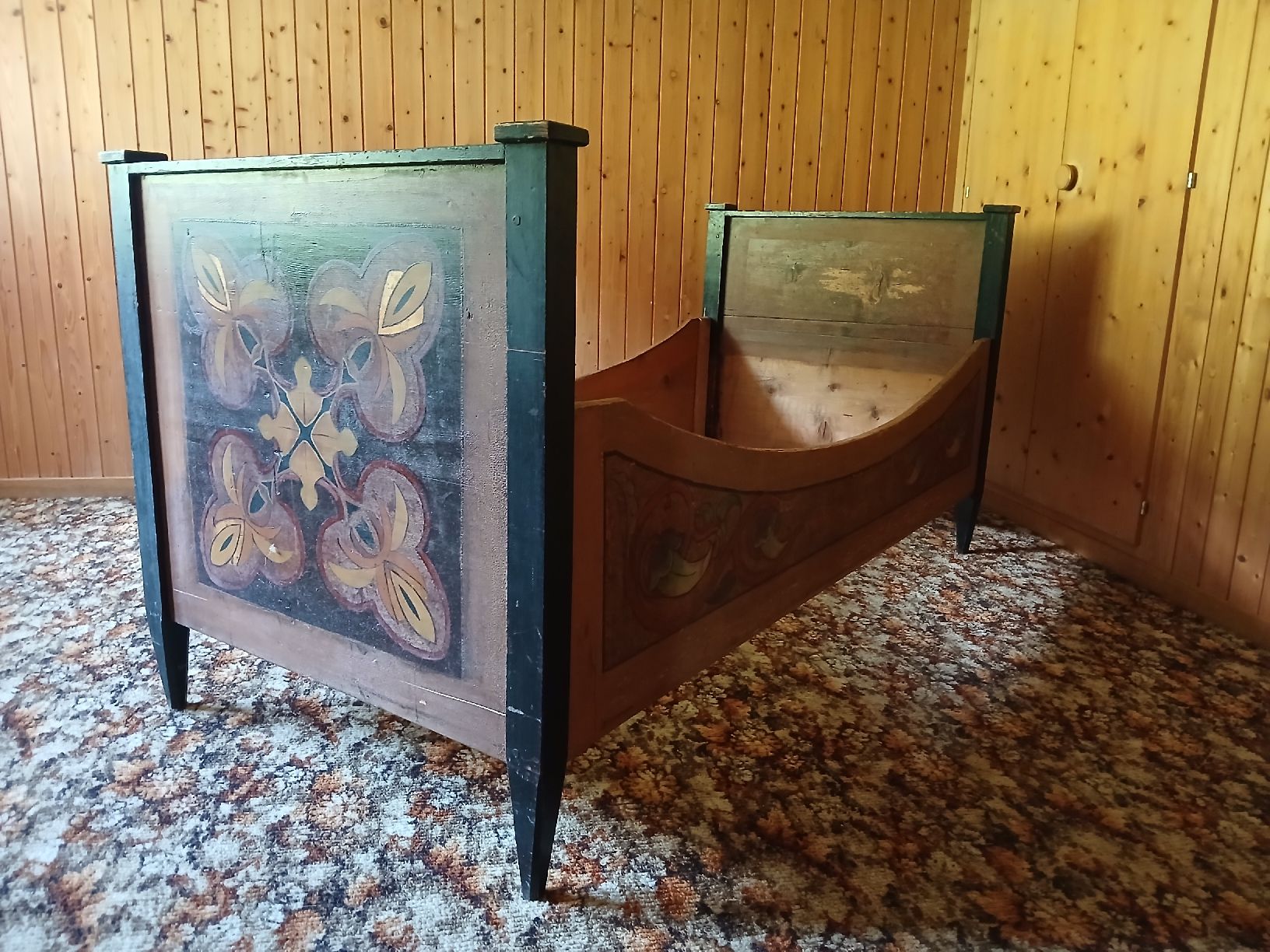 Lits: Bett Antik – D'occasion à Unterwasser par Mabouw