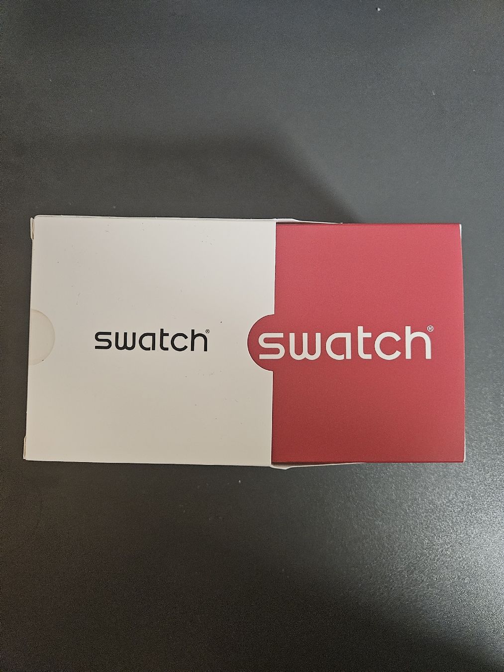 Swatch Montres: NEU Swatch Aktionärsuhr 2025 - QR code – Neuf (Voir description) à Zürich par ben_dbv7 2
