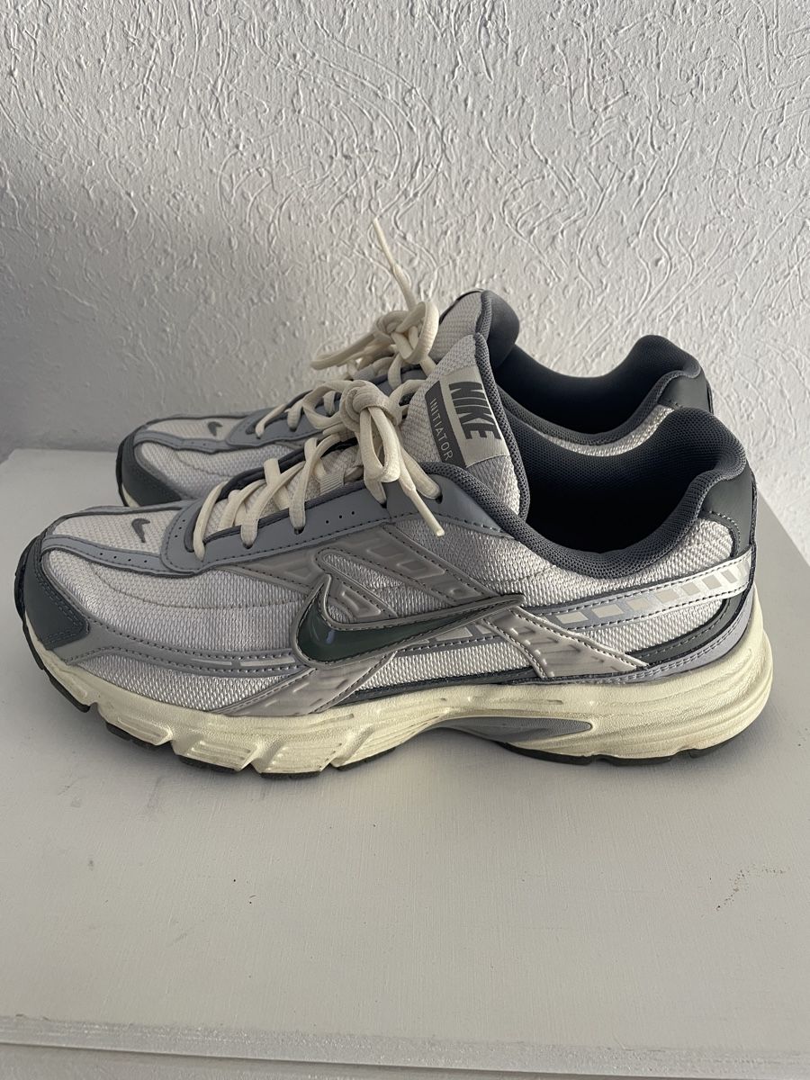 Nike Herrenschuhe: Nike Initiator Sneaker 42.5 – Neu (gemäss Beschreibung) aus Bern von Spirou21