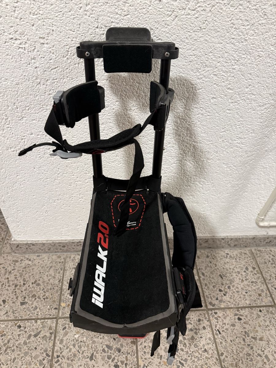 Medizinische Geräte: Kniestütze iWalk 2.0 – Neu (gemäss Beschreibung) aus Obfelden von exc400mx