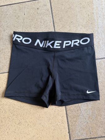 Nike Pro Damen Shorts schwarz S/M