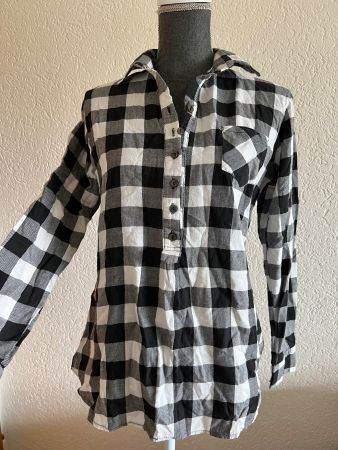 Damen Lange Ärmeln Bluse Schwarz Weiss Gr M