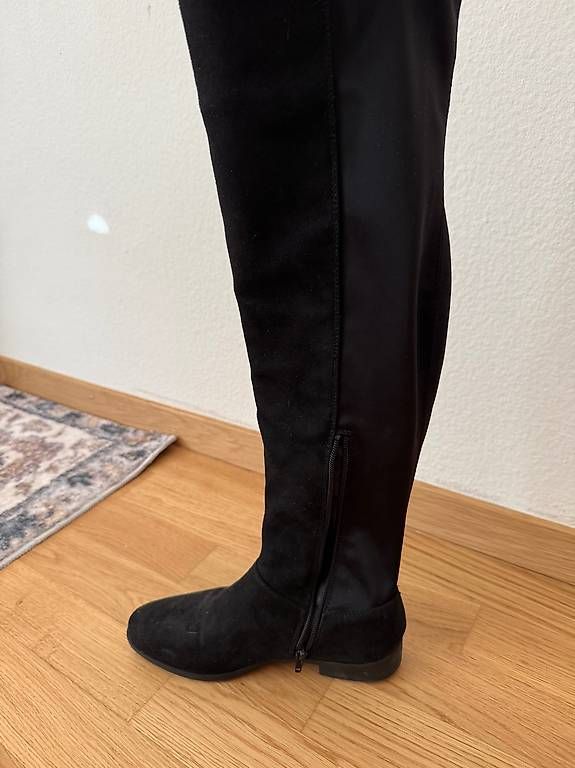 Chaussures femmes: Overknees Stiefel – D'occasion à Winterthur par OliviaC5 1